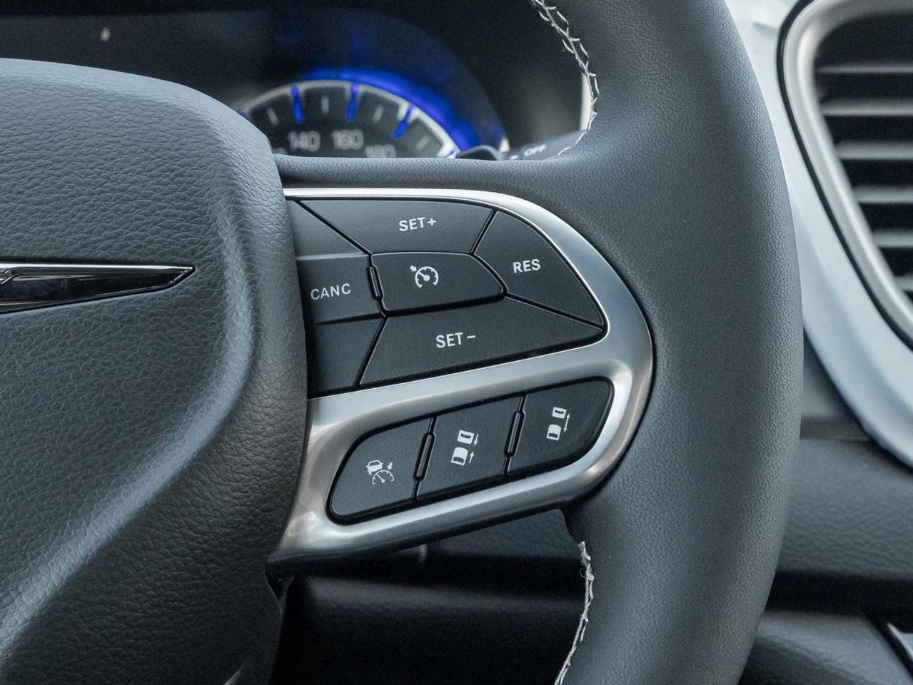 2026 Chrysler Grand Caravan SXT Photo