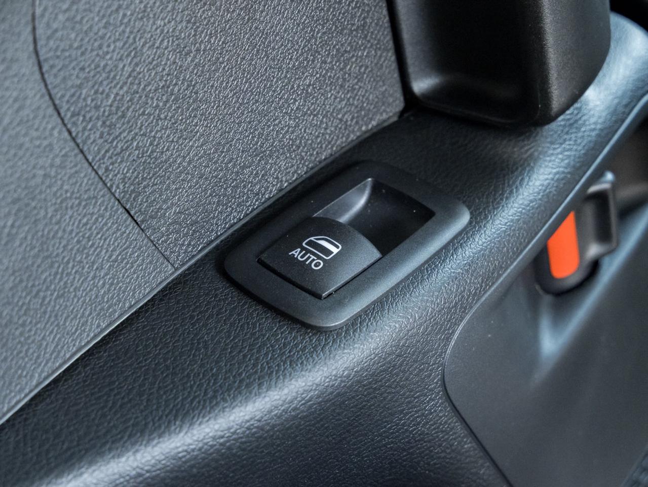 2026 Chrysler Grand Caravan SXT Photo