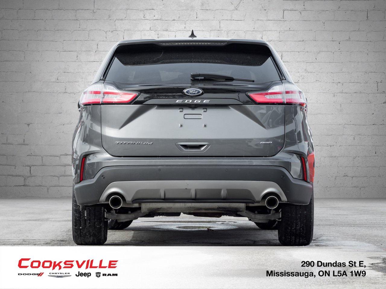 2024 Ford Edge Titanium AWD Photo