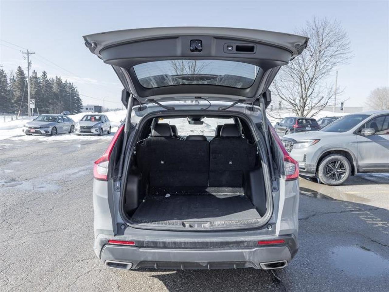 2025 Honda CR-V Hybrid Touring Photo