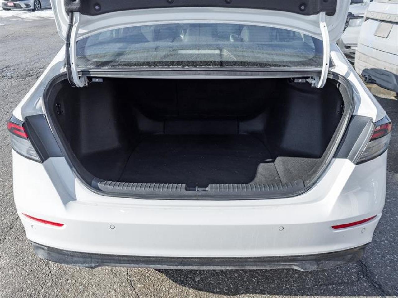 2024 Honda Accord Hybrid TOURING Photo