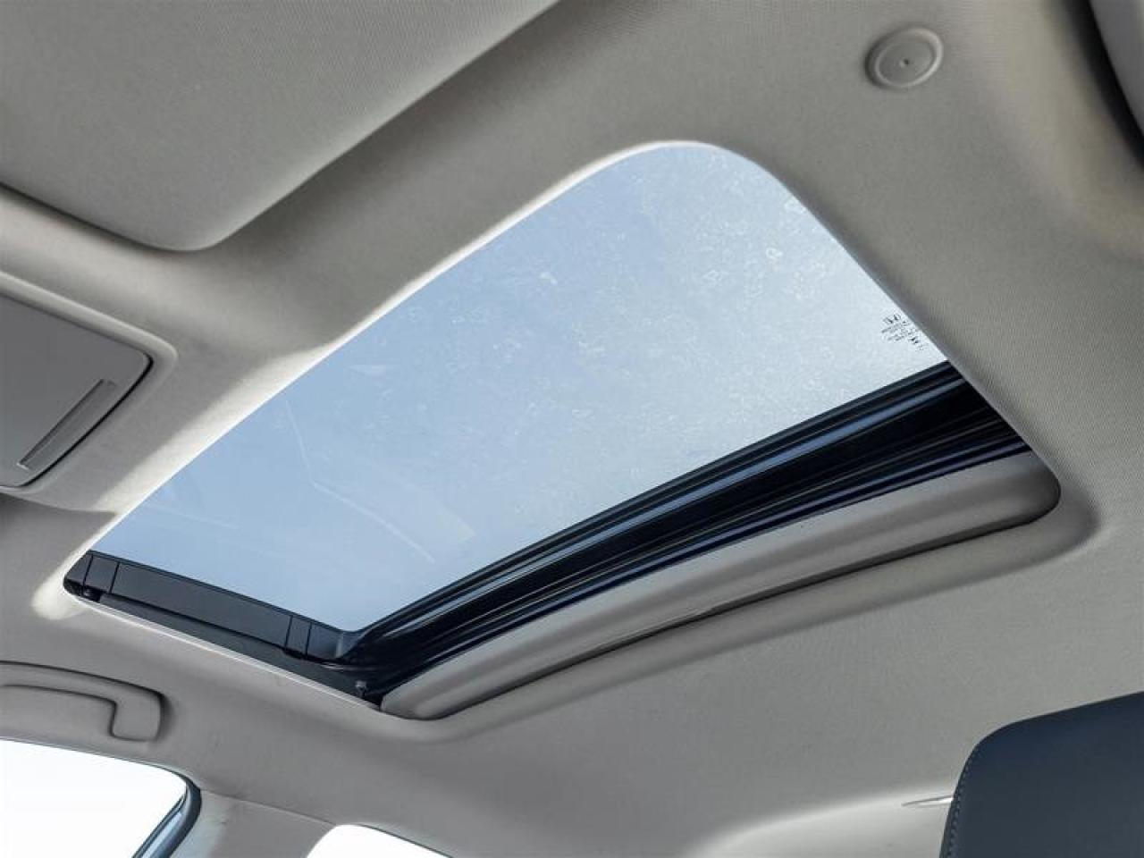 2024 Honda Accord Hybrid TOURING Photo