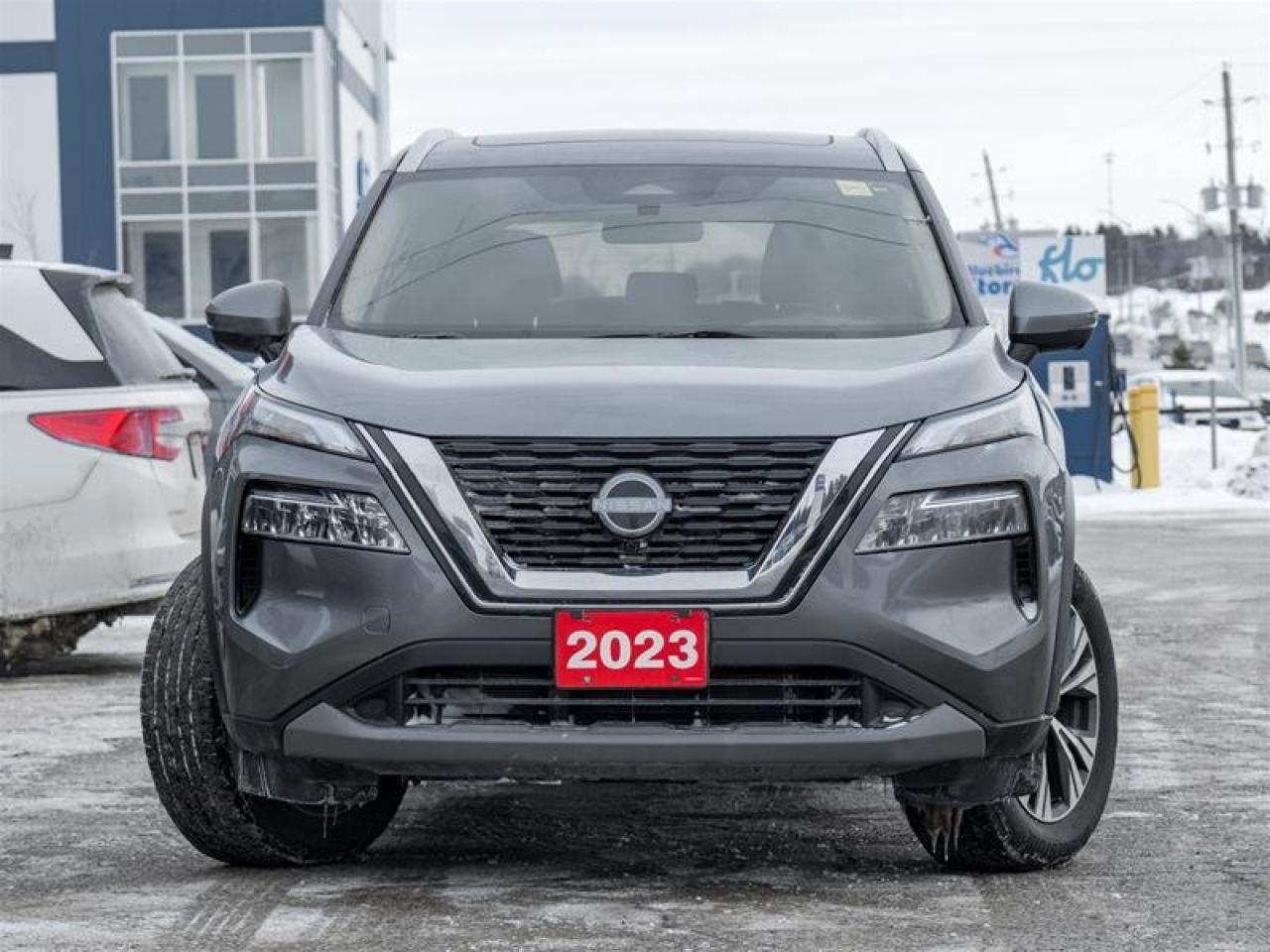 2023 Nissan Rogue SV MOONROOF Photo