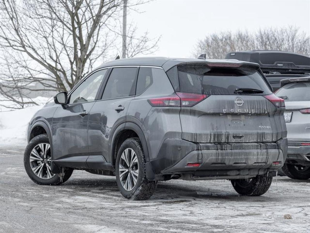2023 Nissan Rogue SV MOONROOF Photo4