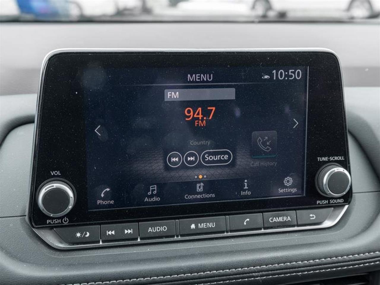 2023 Nissan Rogue SV MOONROOF Photo