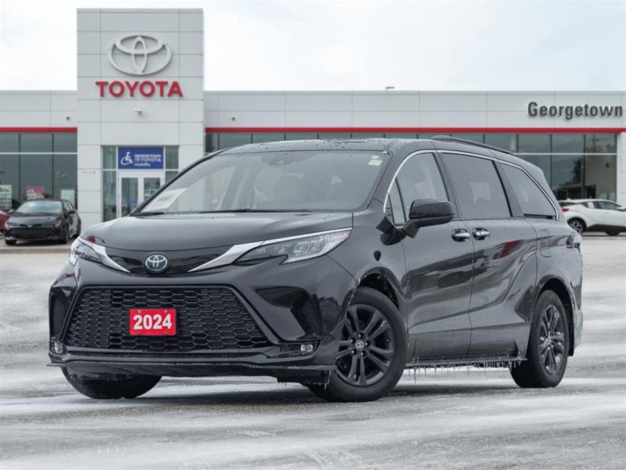 2024 Toyota Sienna Hybrid Sienna XSE AWD 7-Pass Photo0