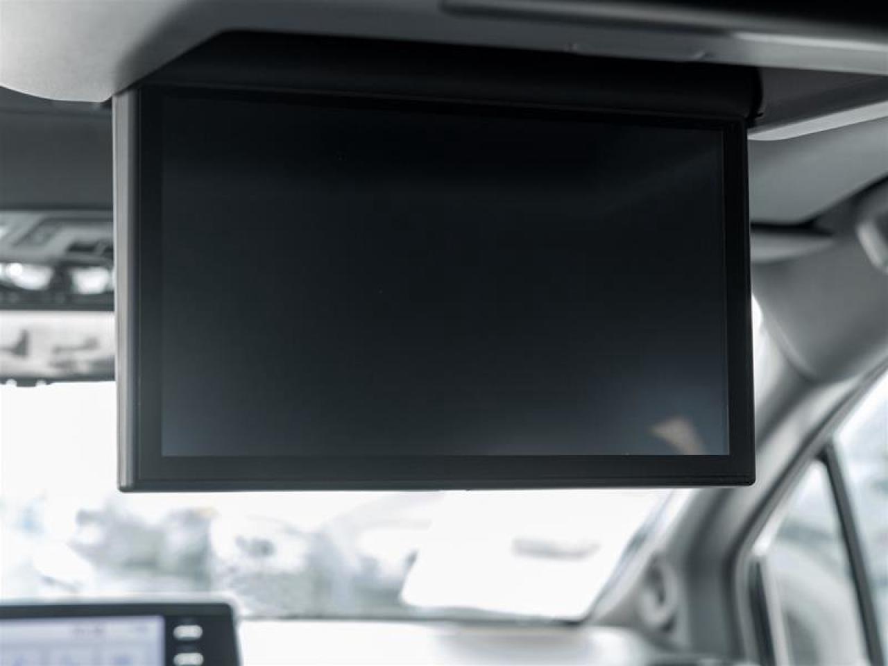 2024 Toyota Sienna Hybrid Sienna XSE AWD 7-Pass Photo