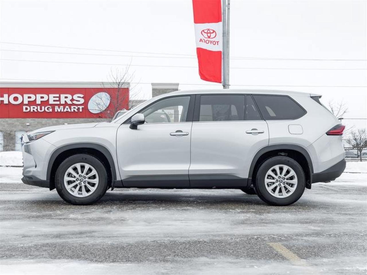 2025 Toyota Grand Highlander XLE AWD Photo2