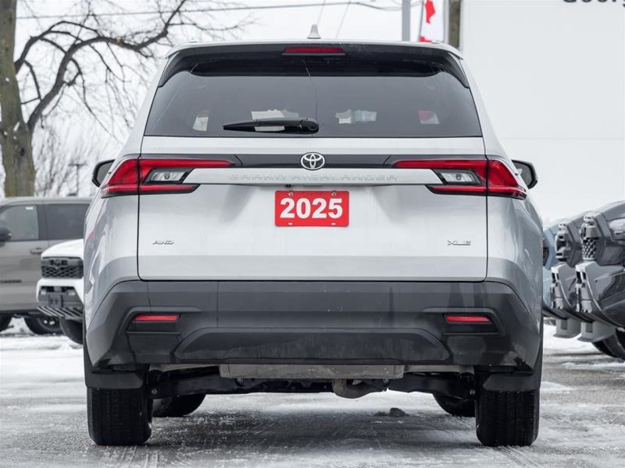 2025 Toyota Grand Highlander XLE AWD Photo