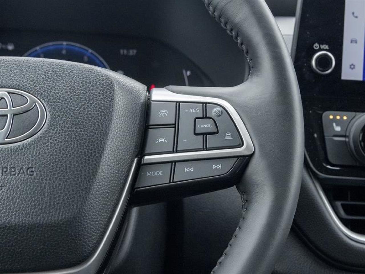 2025 Toyota Grand Highlander XLE AWD Photo