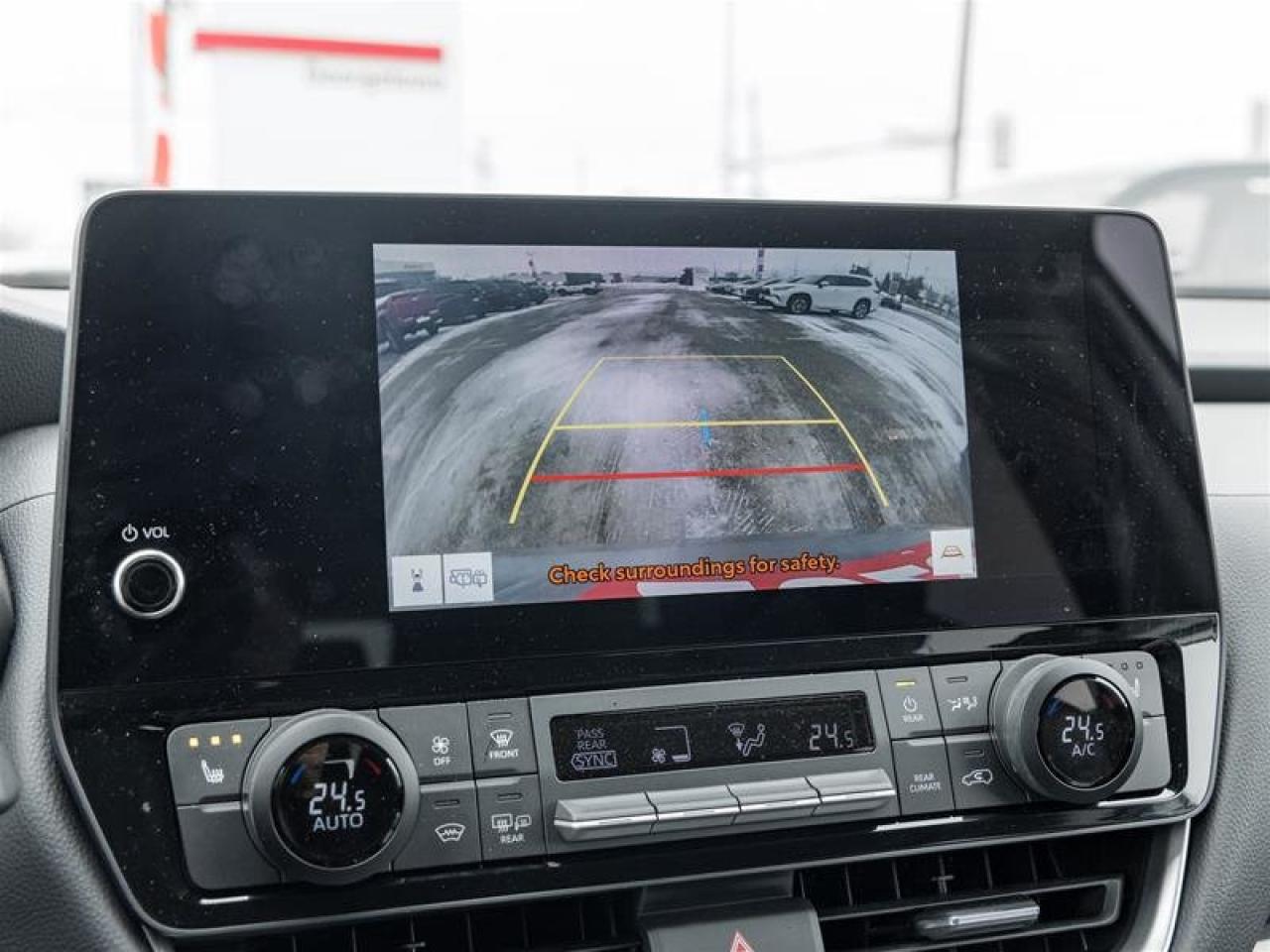 2025 Toyota Grand Highlander XLE AWD Photo