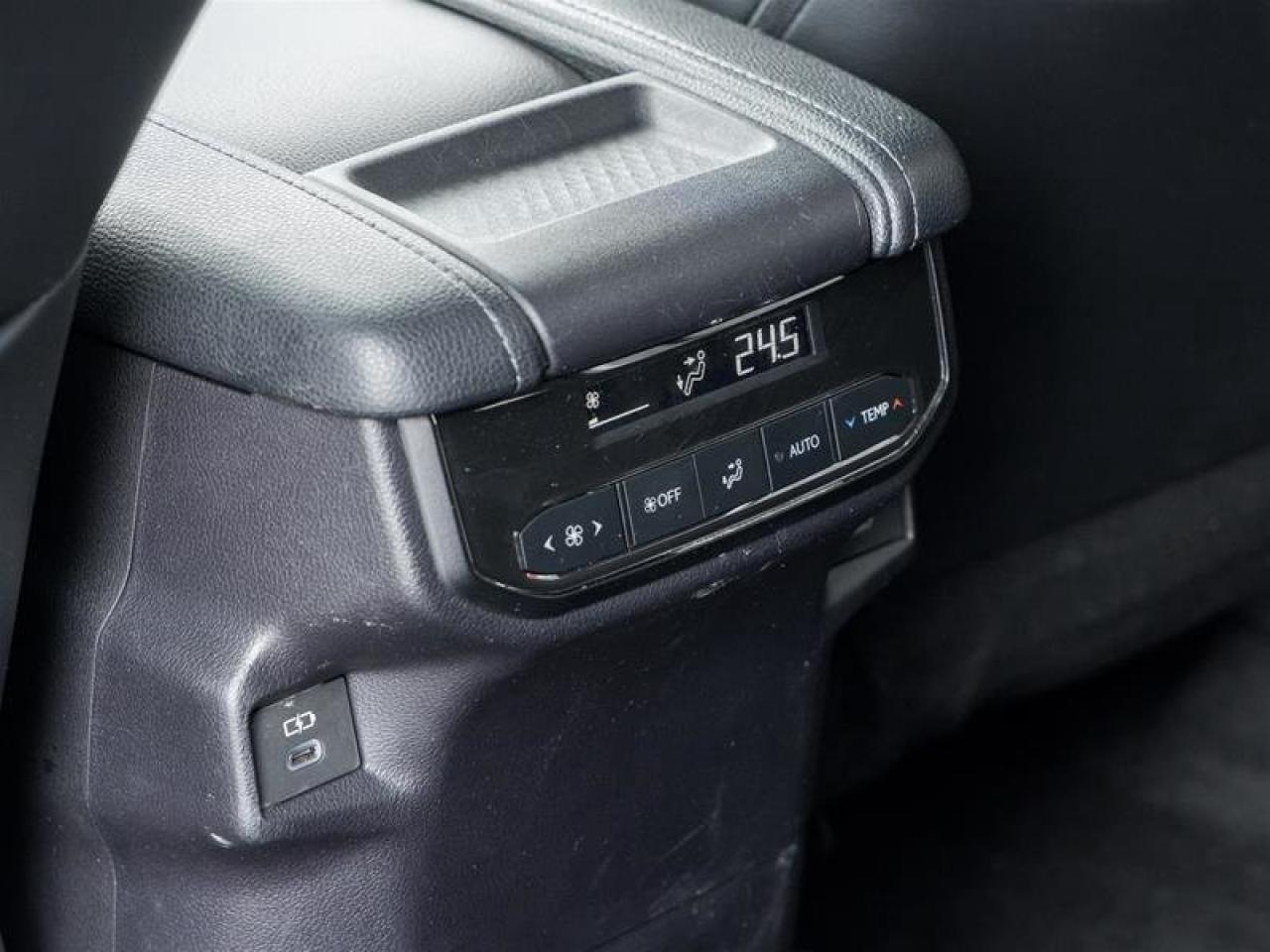 2025 Toyota Grand Highlander XLE AWD Photo