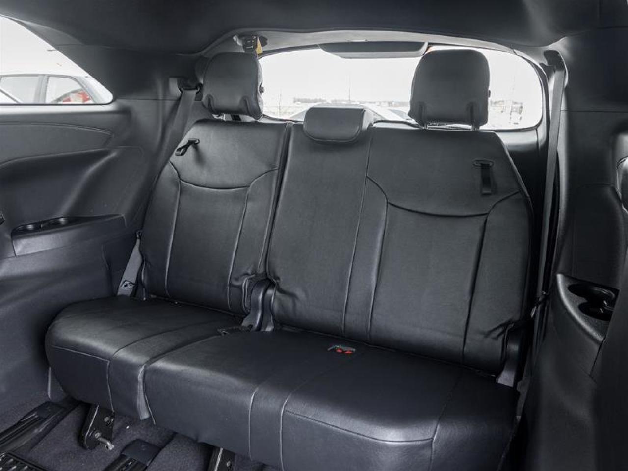 2025 Toyota Sienna Hybrid Sienna XSE AWD 7-Pass Photo