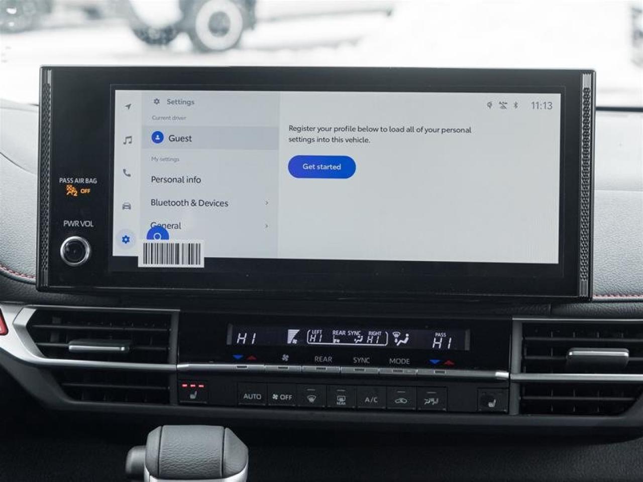 2025 Toyota Sienna Hybrid Sienna XSE AWD 7-Pass Photo