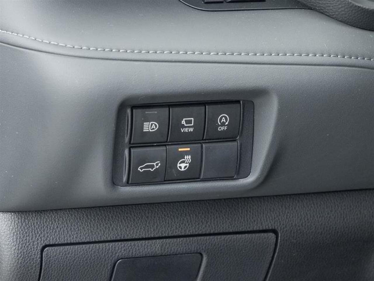 2025 Toyota Highlander LIMITED AWD Photo