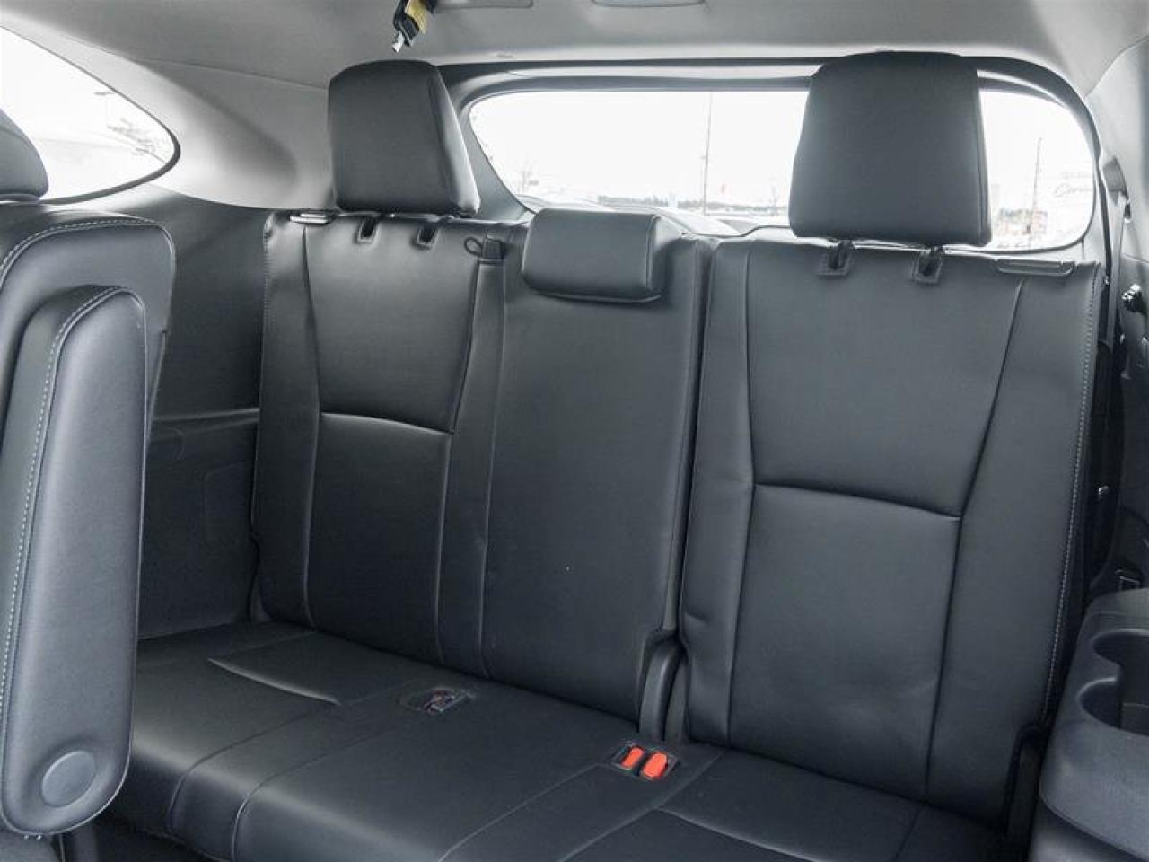 2025 Toyota Highlander LIMITED AWD Photo