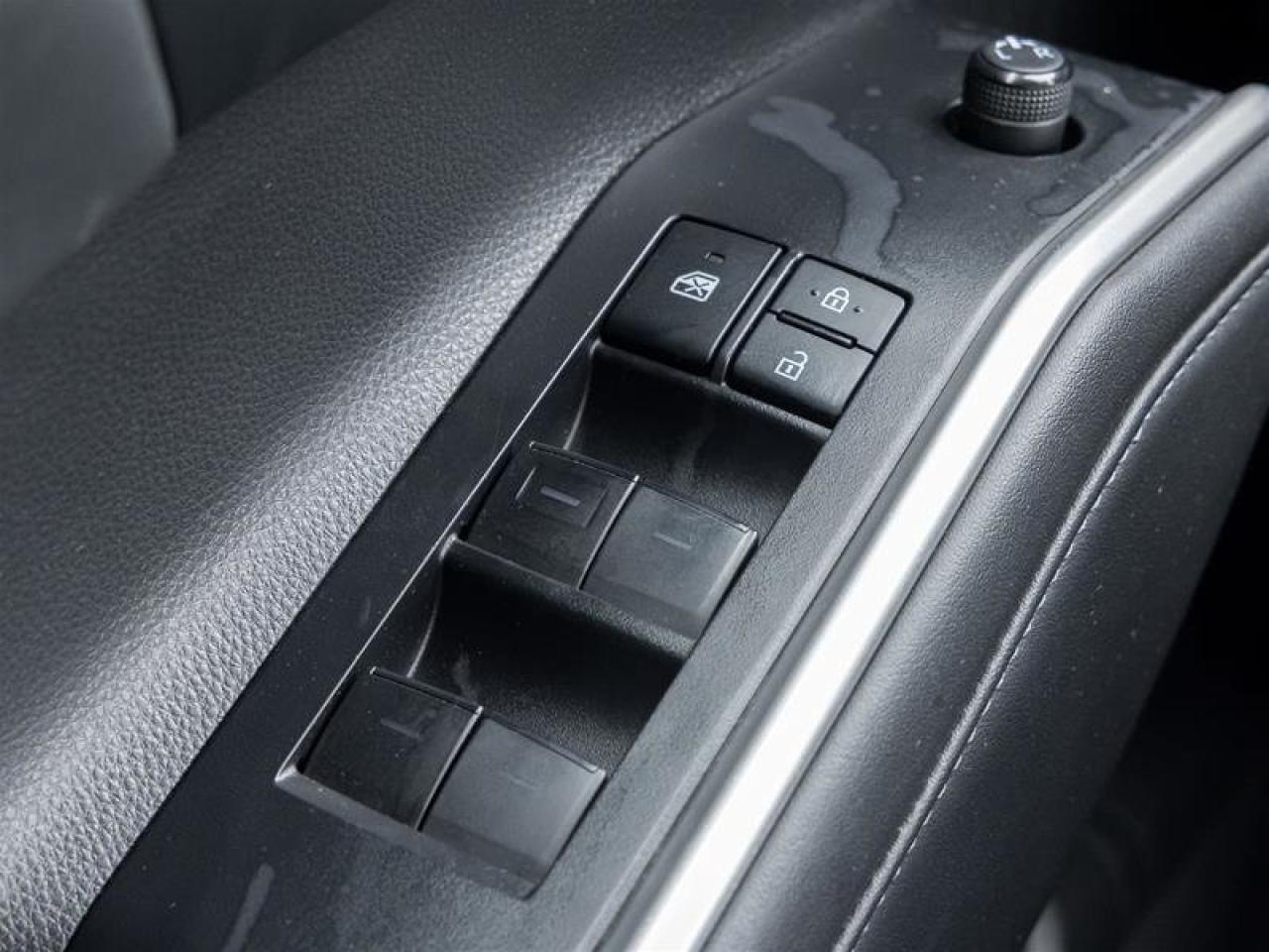 2022 Toyota Highlander XLE AWD Photo