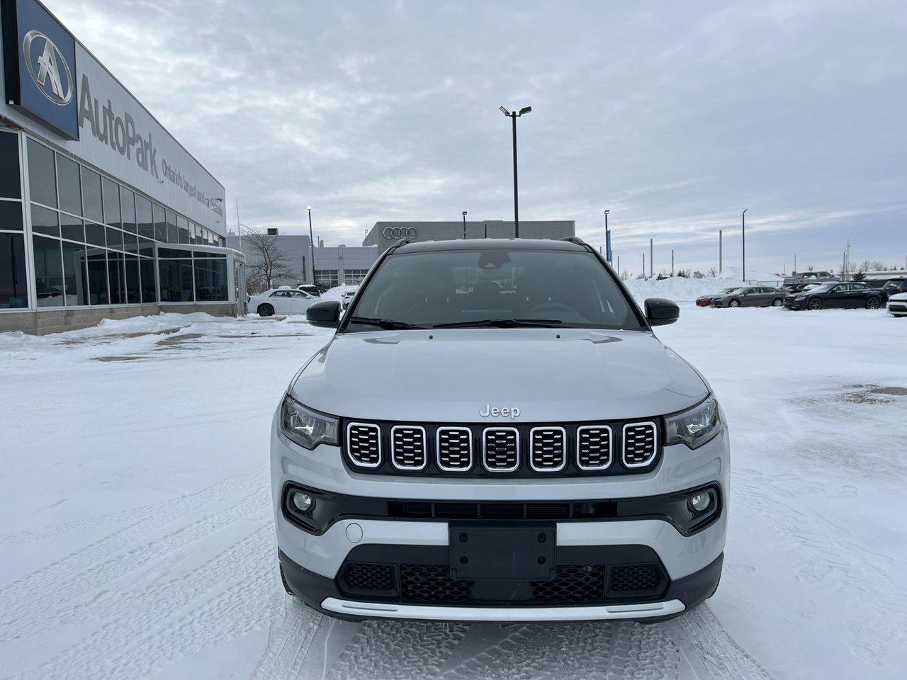 2024 Jeep Compass LIMITED Photo2
