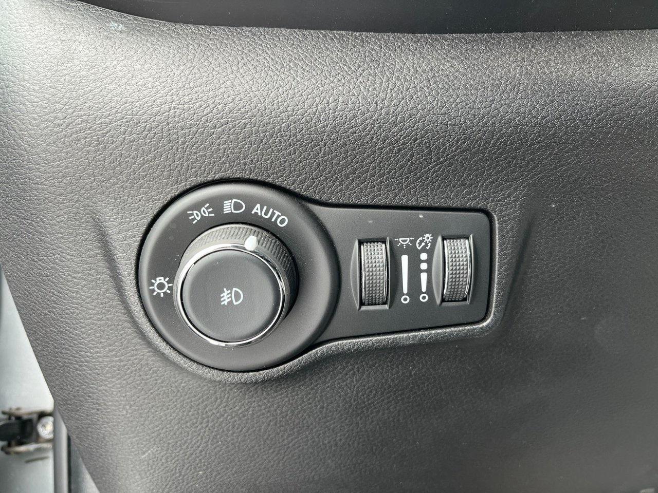 2024 Jeep Compass LIMITED Photo