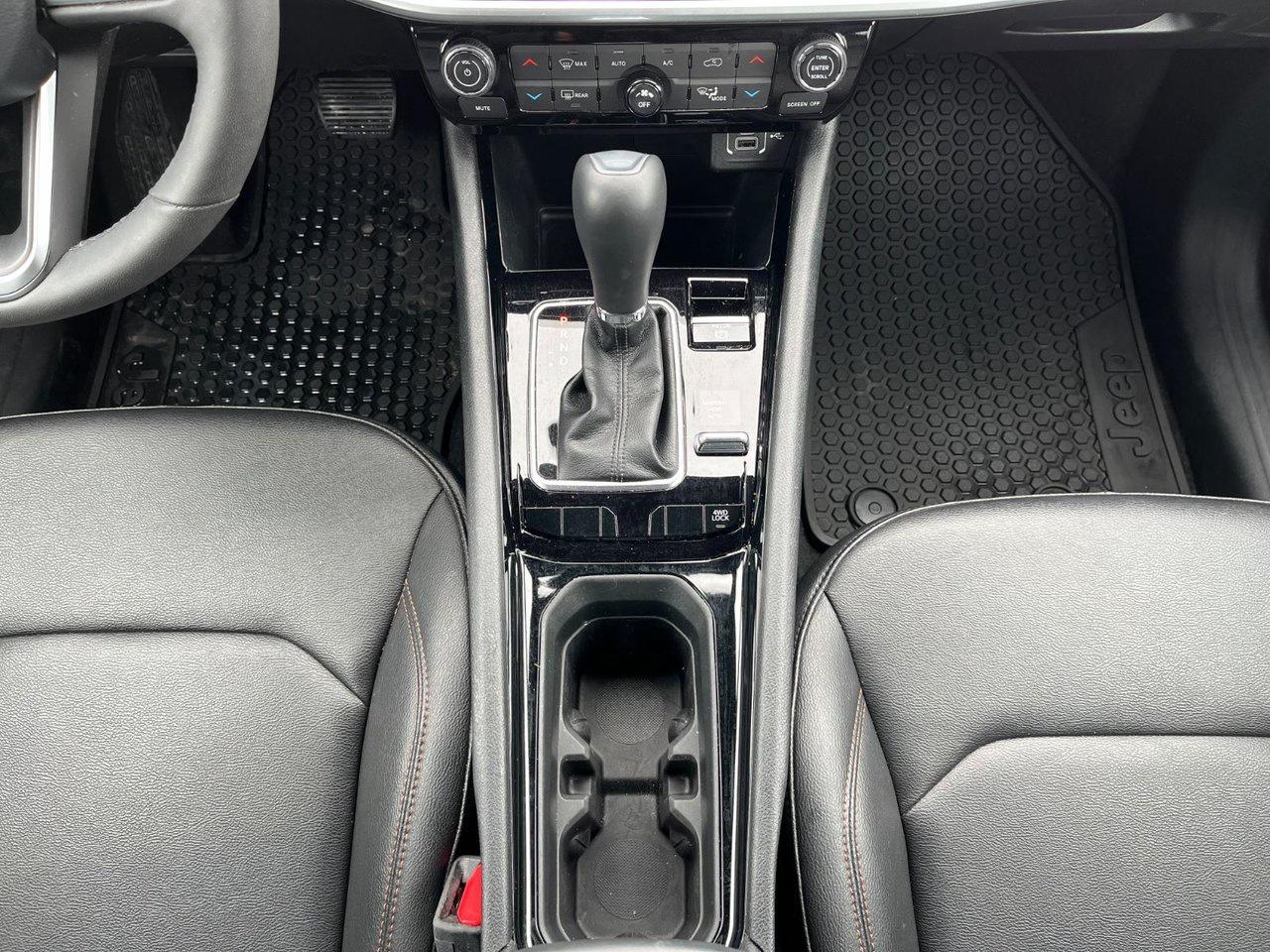 2024 Jeep Compass LIMITED Photo