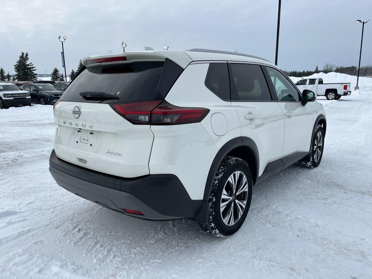 2023 Nissan Rogue SV AWD MOONROOF Photo
