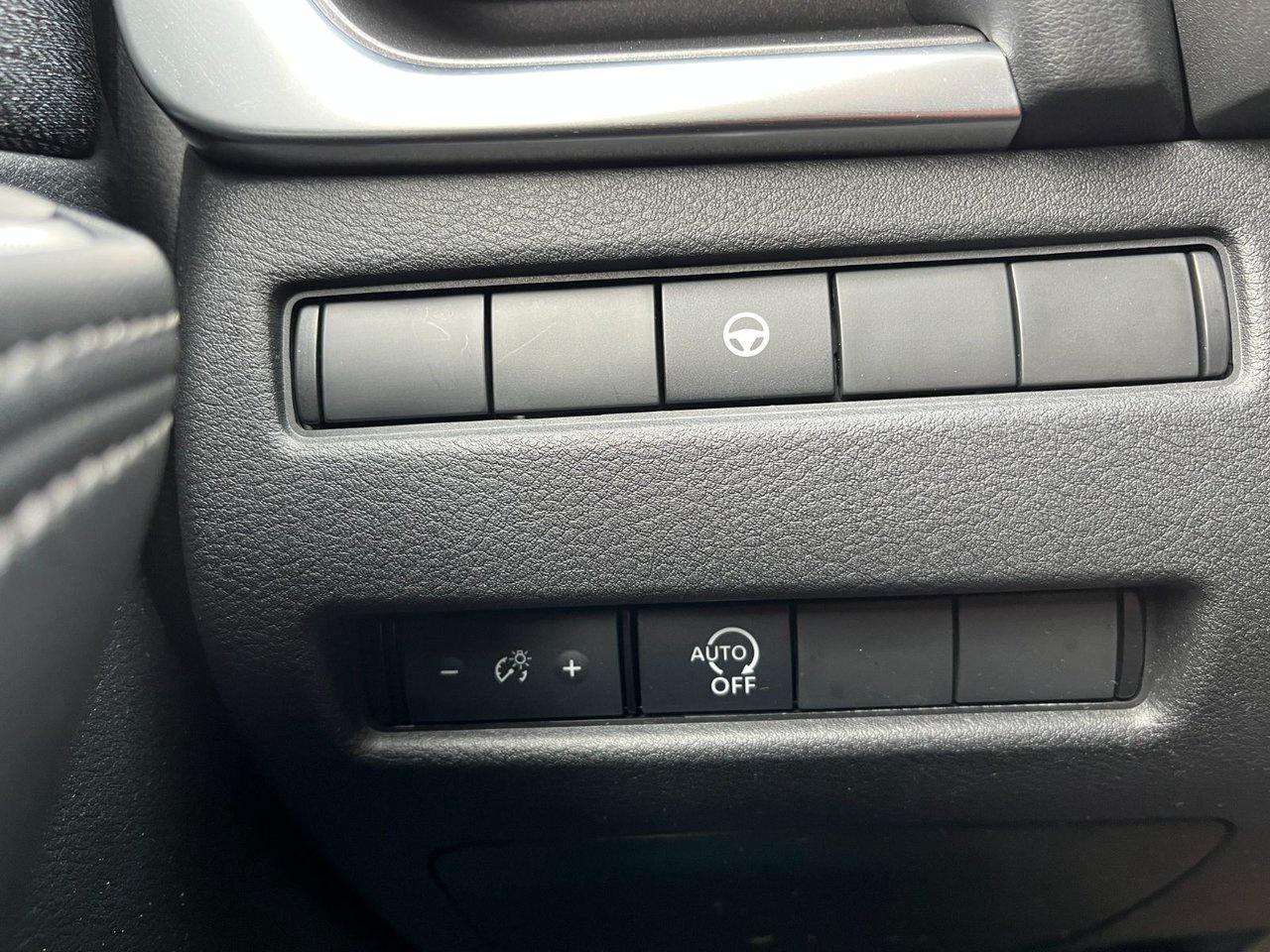 2023 Nissan Rogue SV AWD MOONROOF Photo