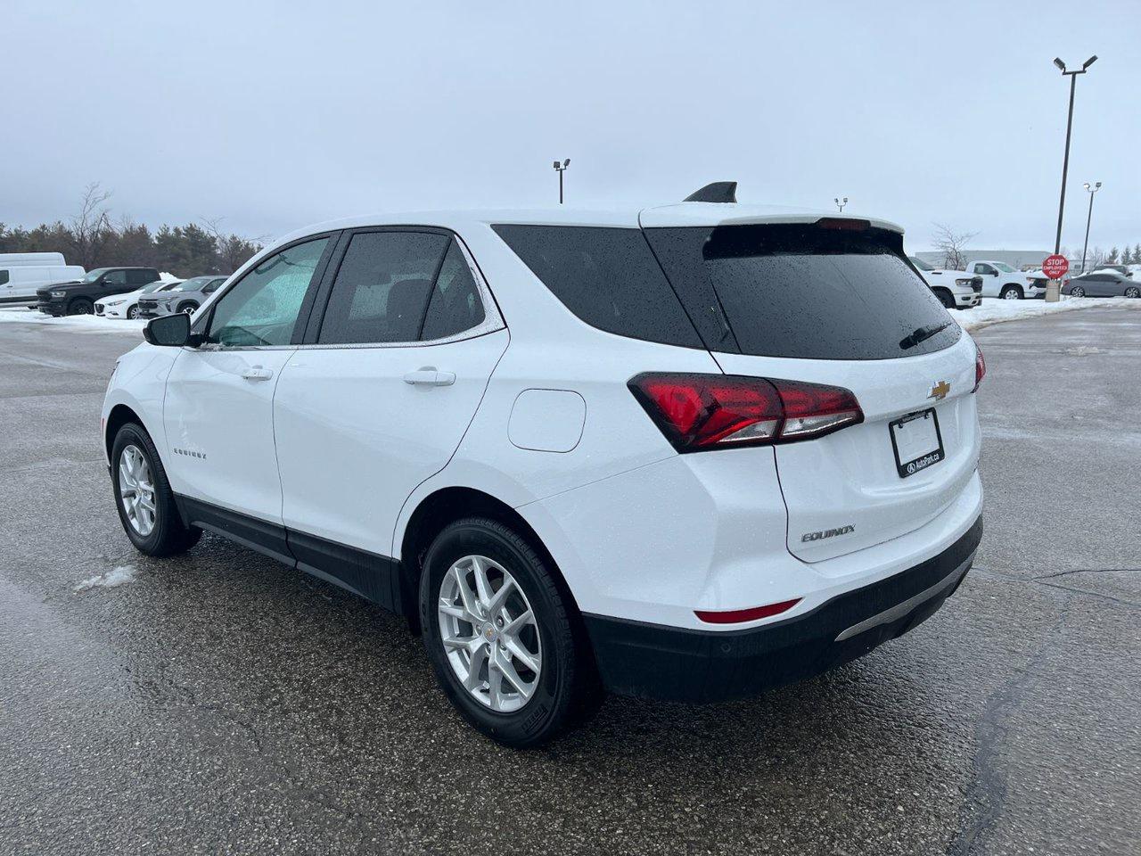 2024 Chevrolet Equinox AWD 4DR LT Photo