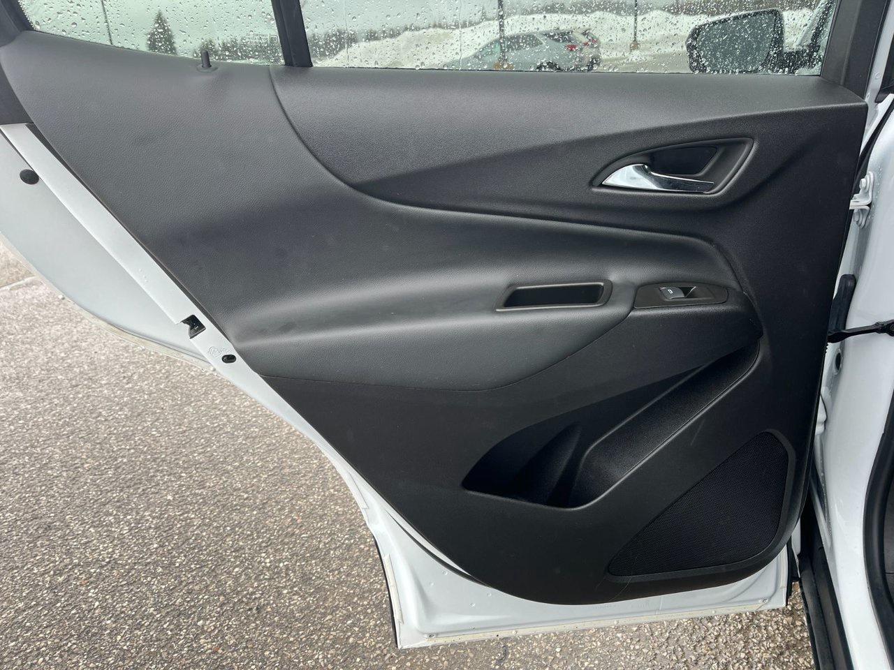 2024 Chevrolet Equinox AWD 4DR LT Photo