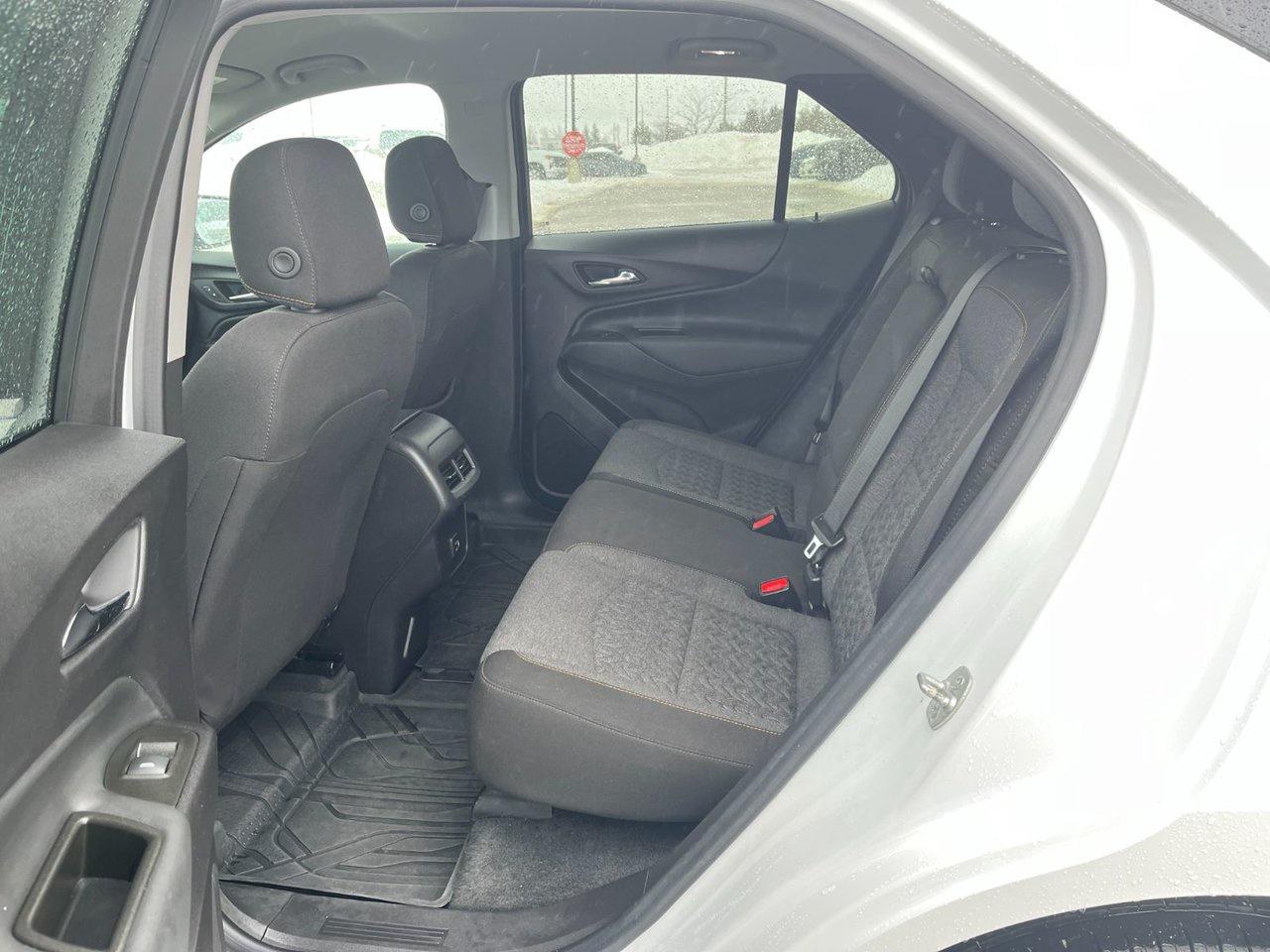 2024 Chevrolet Equinox AWD 4DR LT Photo