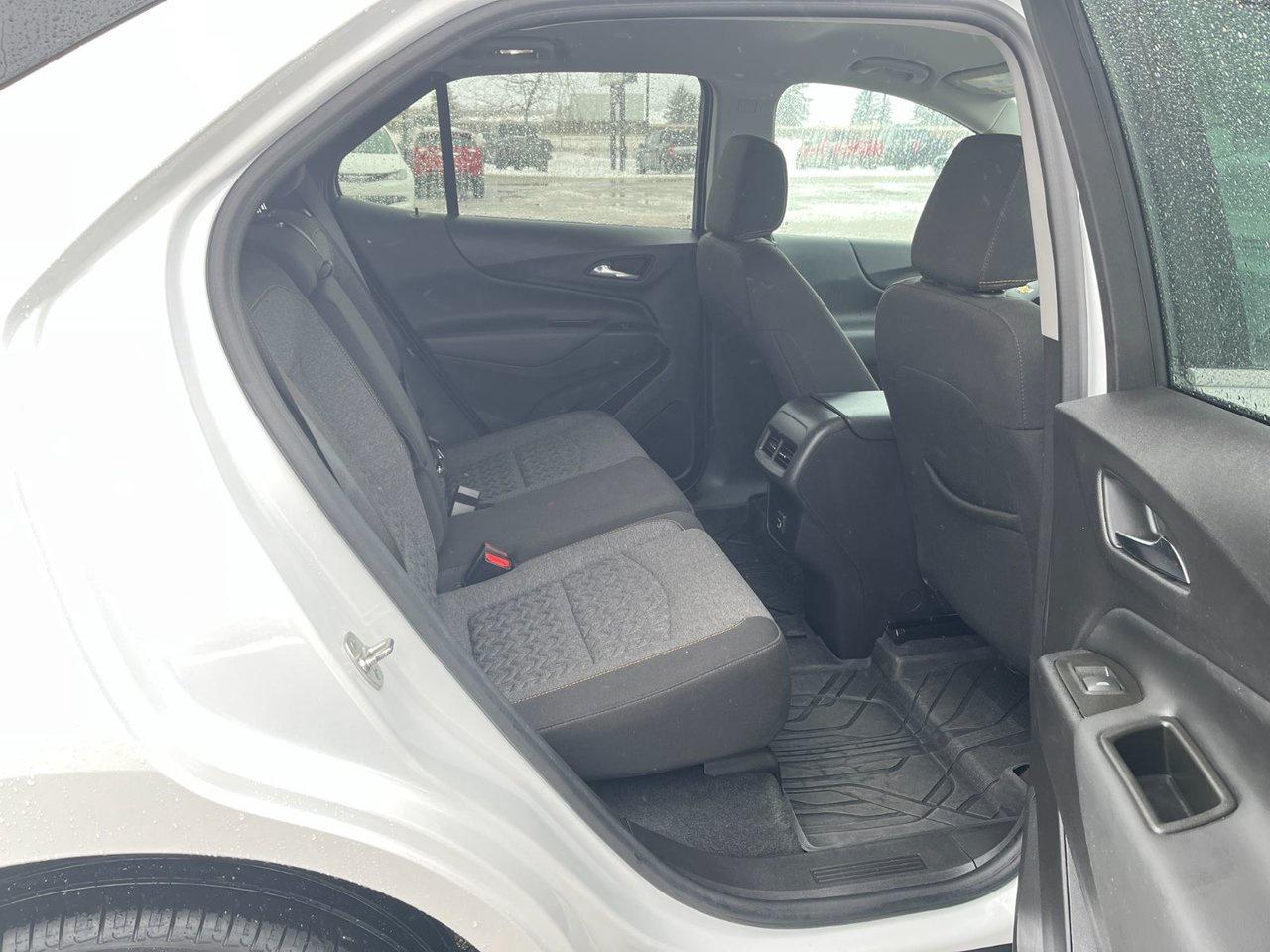 2024 Chevrolet Equinox AWD 4DR LT Photo