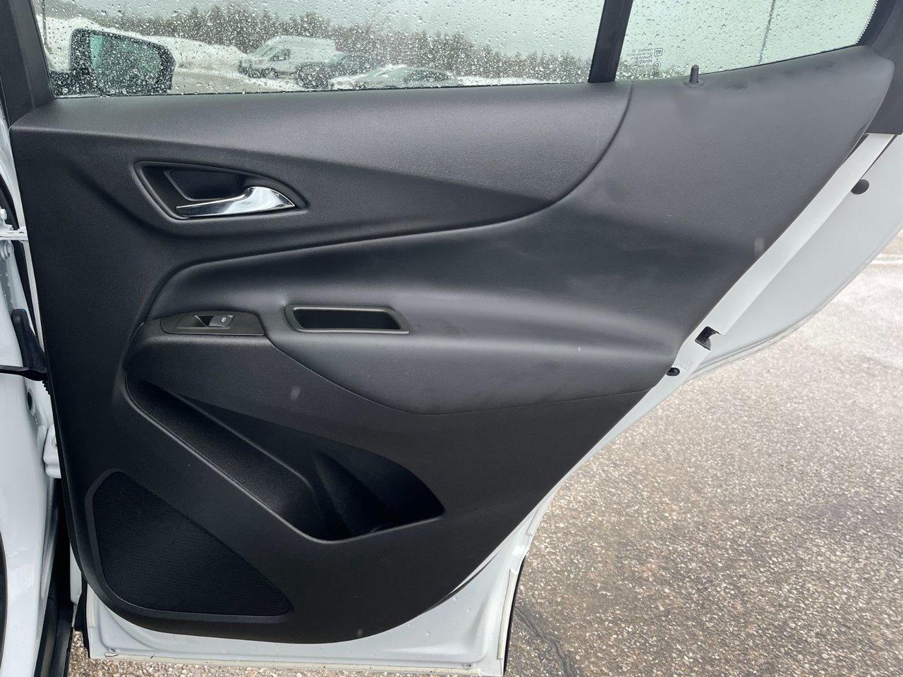 2024 Chevrolet Equinox AWD 4DR LT Photo