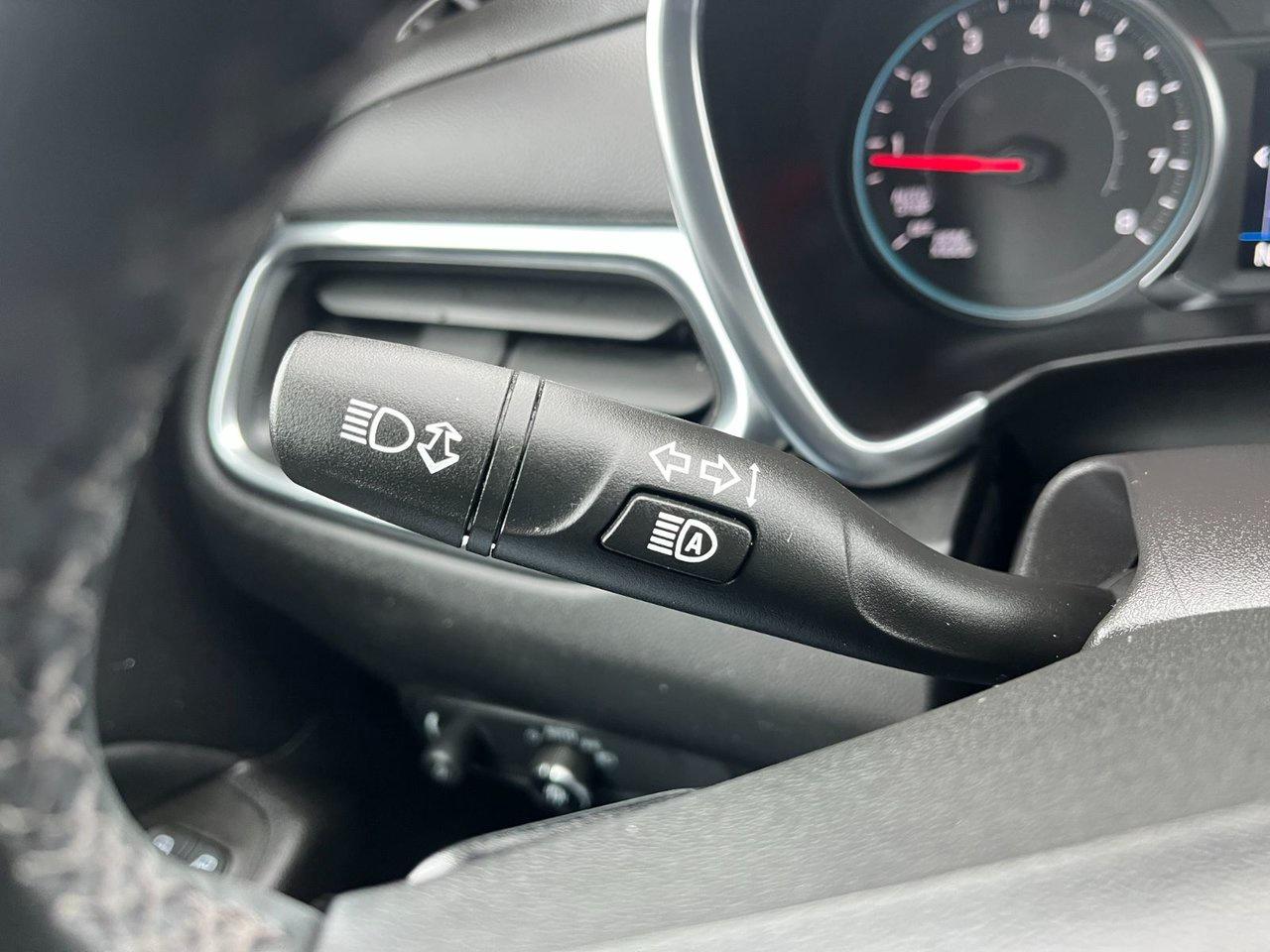 2024 Chevrolet Equinox AWD 4DR LT Photo