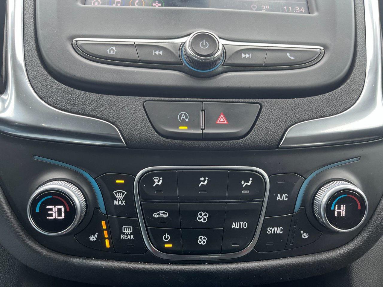 2024 Chevrolet Equinox AWD 4DR LT Photo