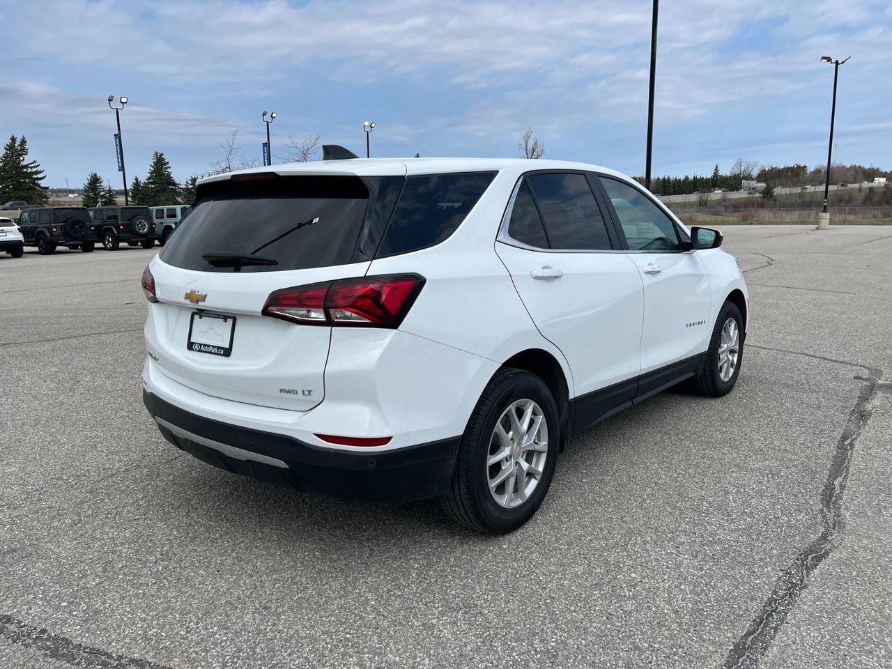 2024 Chevrolet Equinox AWD 4DR LT Photo