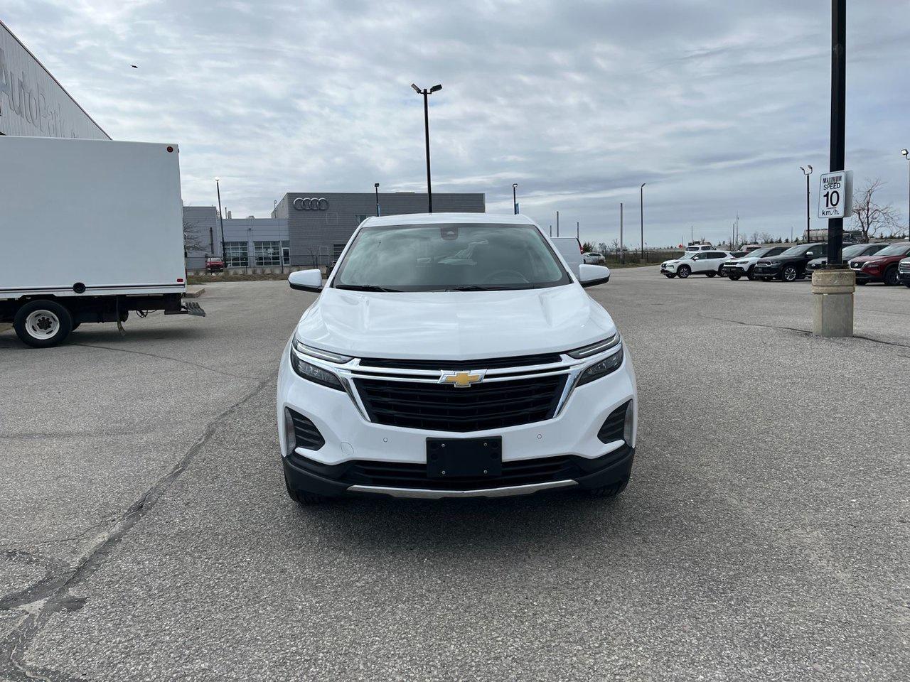 2024 Chevrolet Equinox AWD 4DR LT Photo2