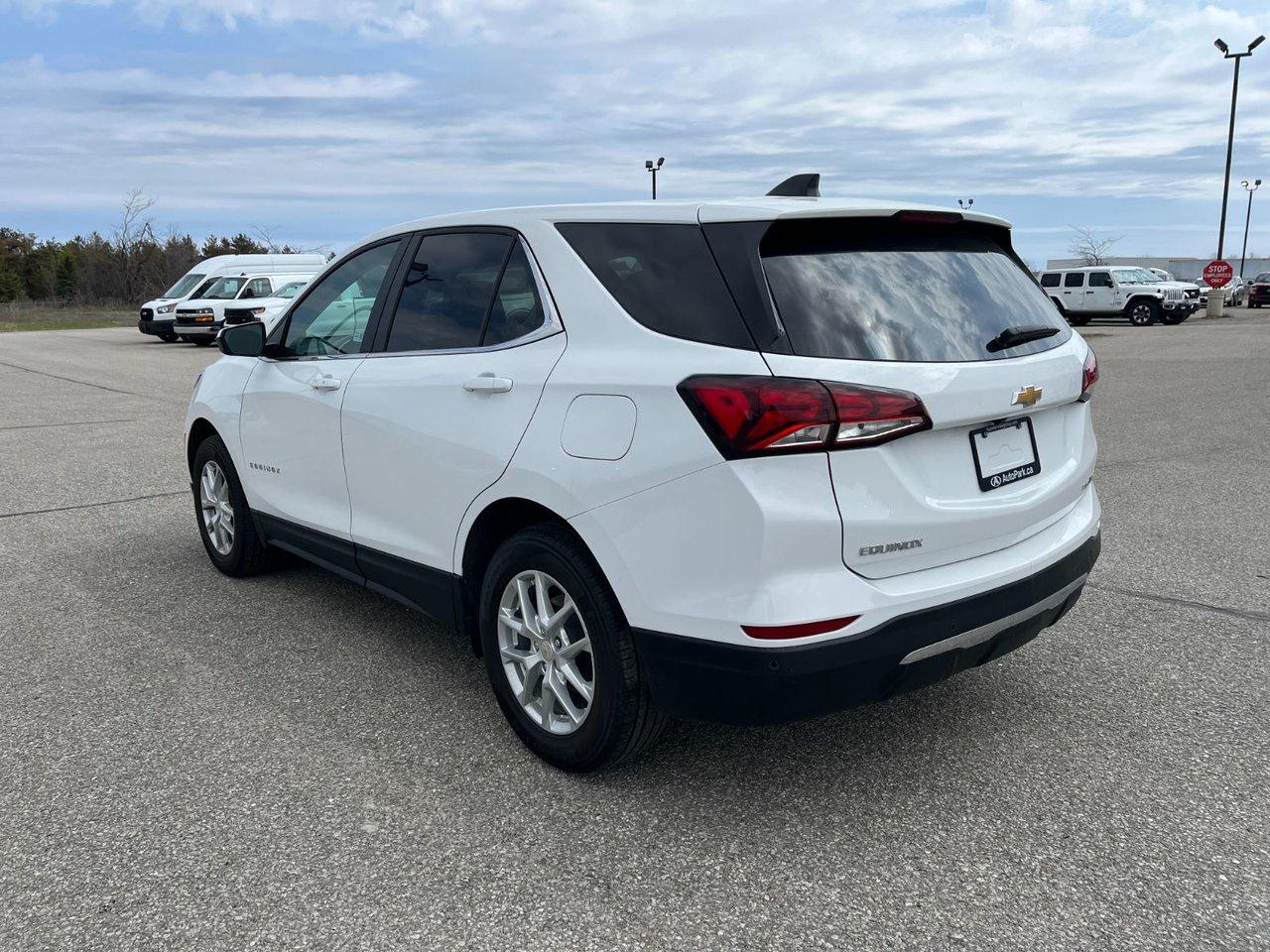 2024 Chevrolet Equinox AWD 4DR LT Photo