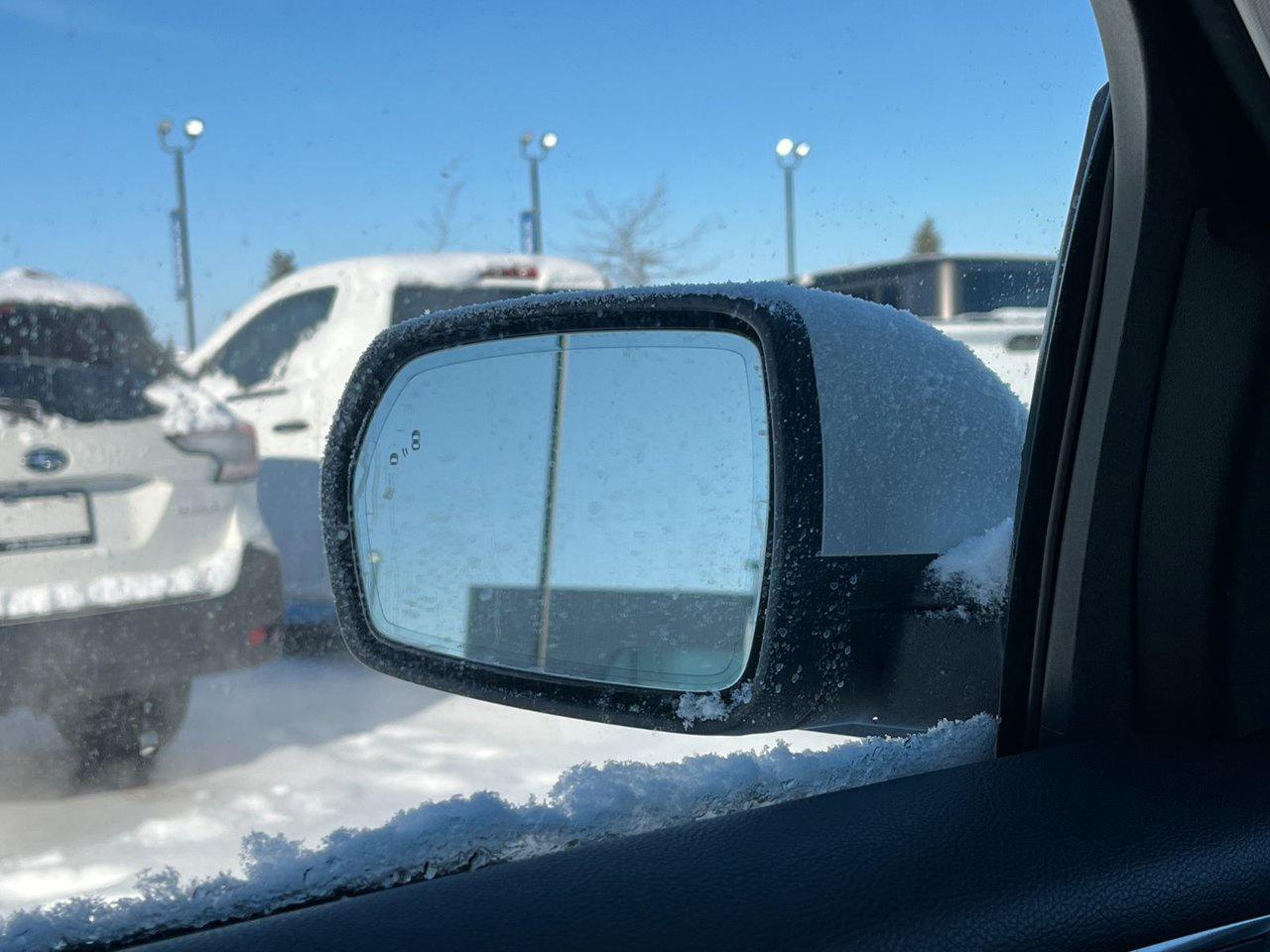 2022 Ford Edge Titanium AWD Photo