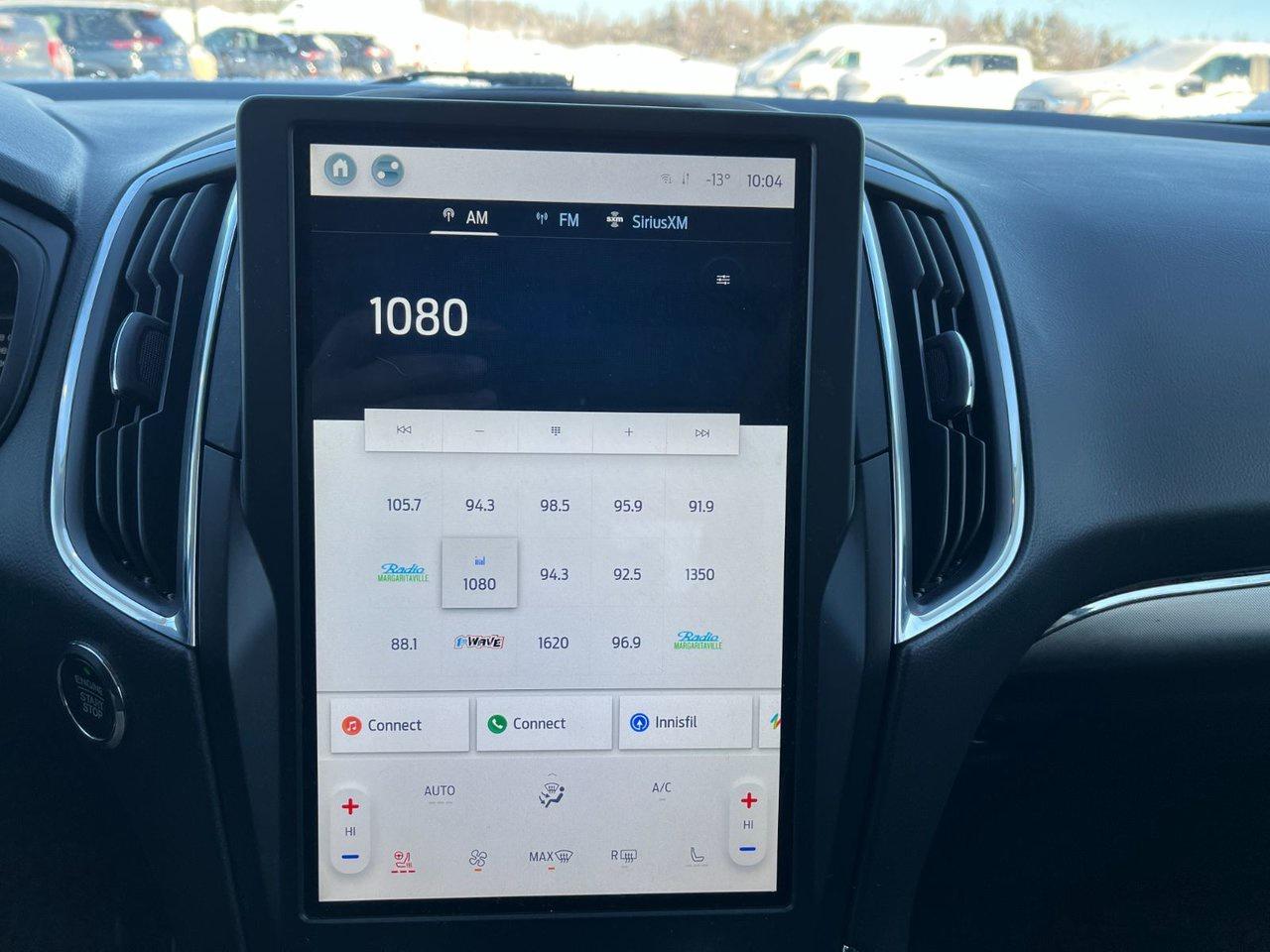 2022 Ford Edge Titanium AWD Photo