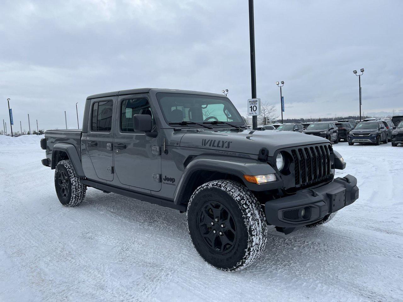 2021 Jeep Gladiator Willys 4x4 Photo