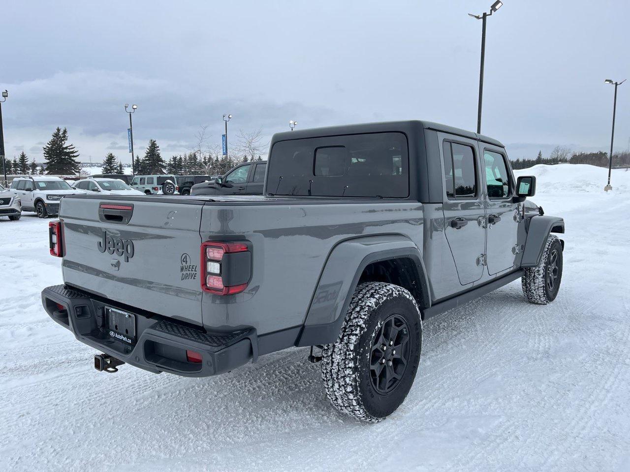 2021 Jeep Gladiator Willys 4x4 Photo
