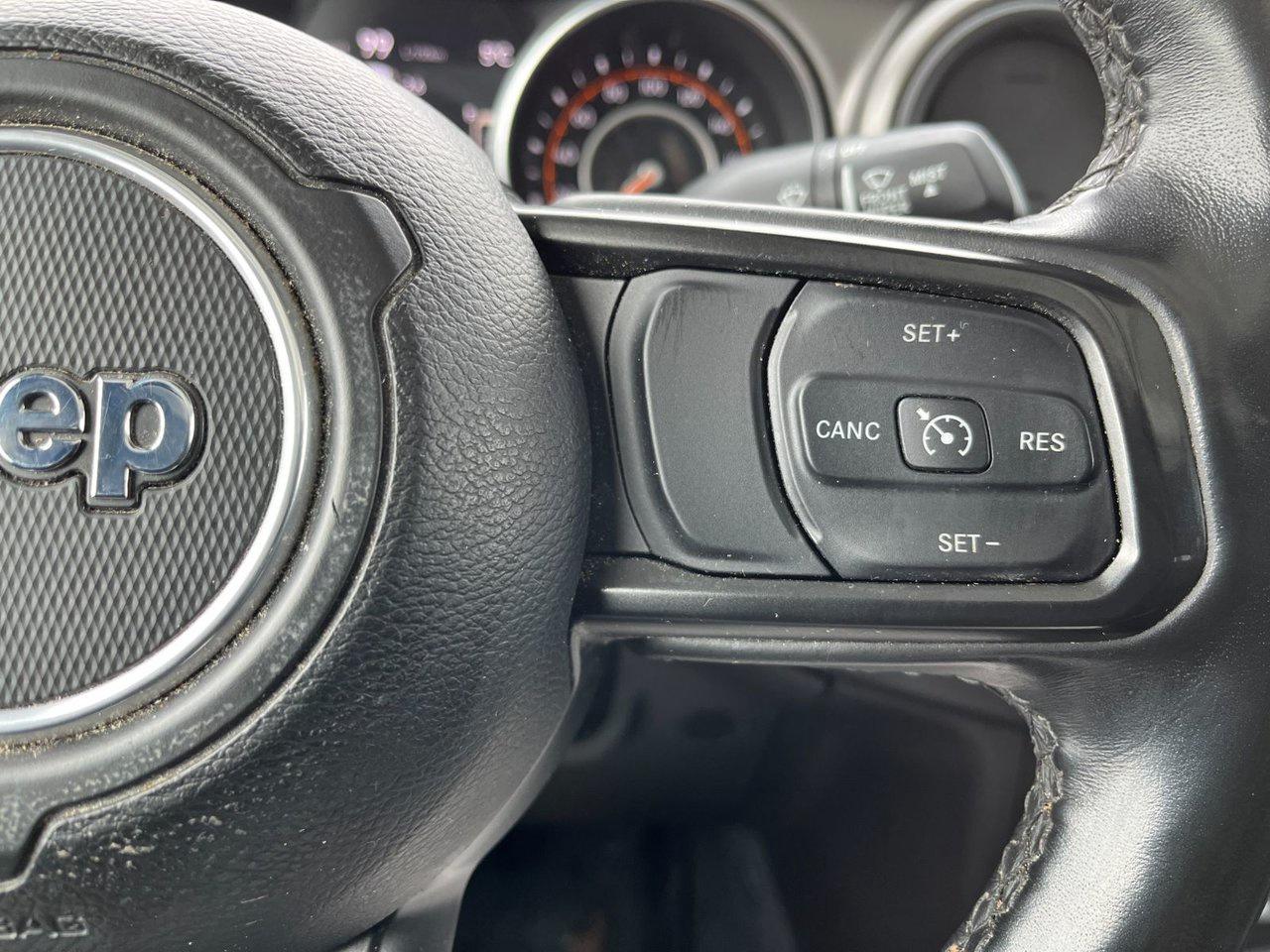 2021 Jeep Gladiator Willys 4x4 Photo