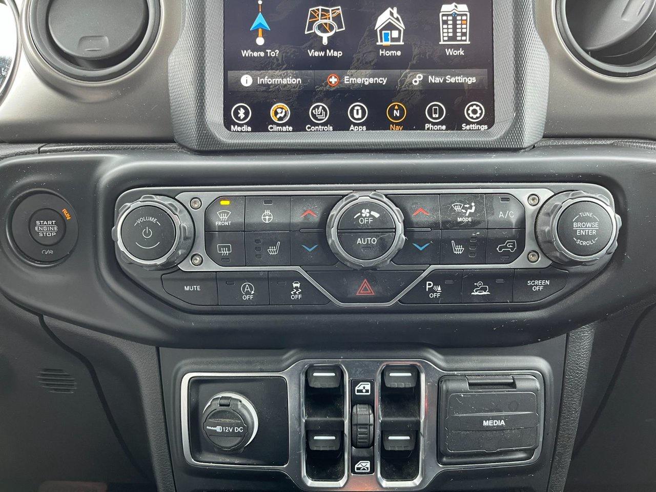 2021 Jeep Gladiator Willys 4x4 Photo