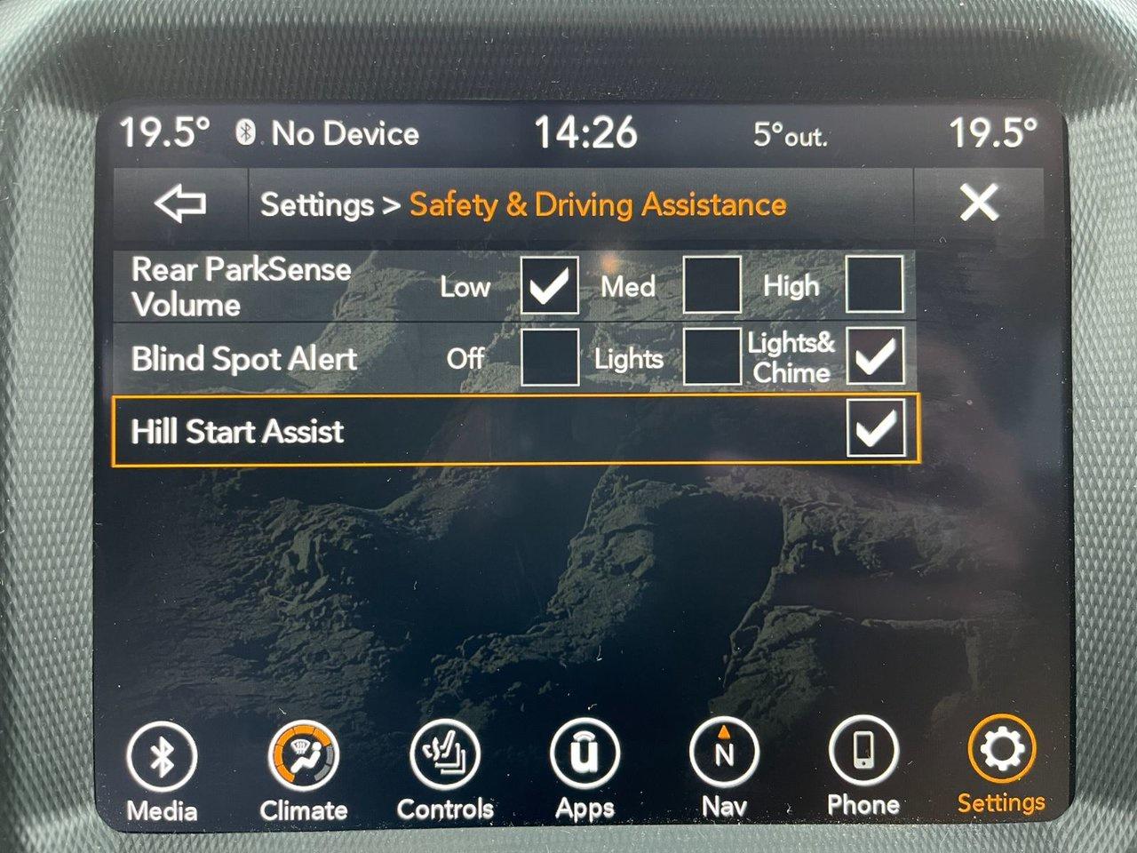 2021 Jeep Gladiator Willys 4x4 Photo