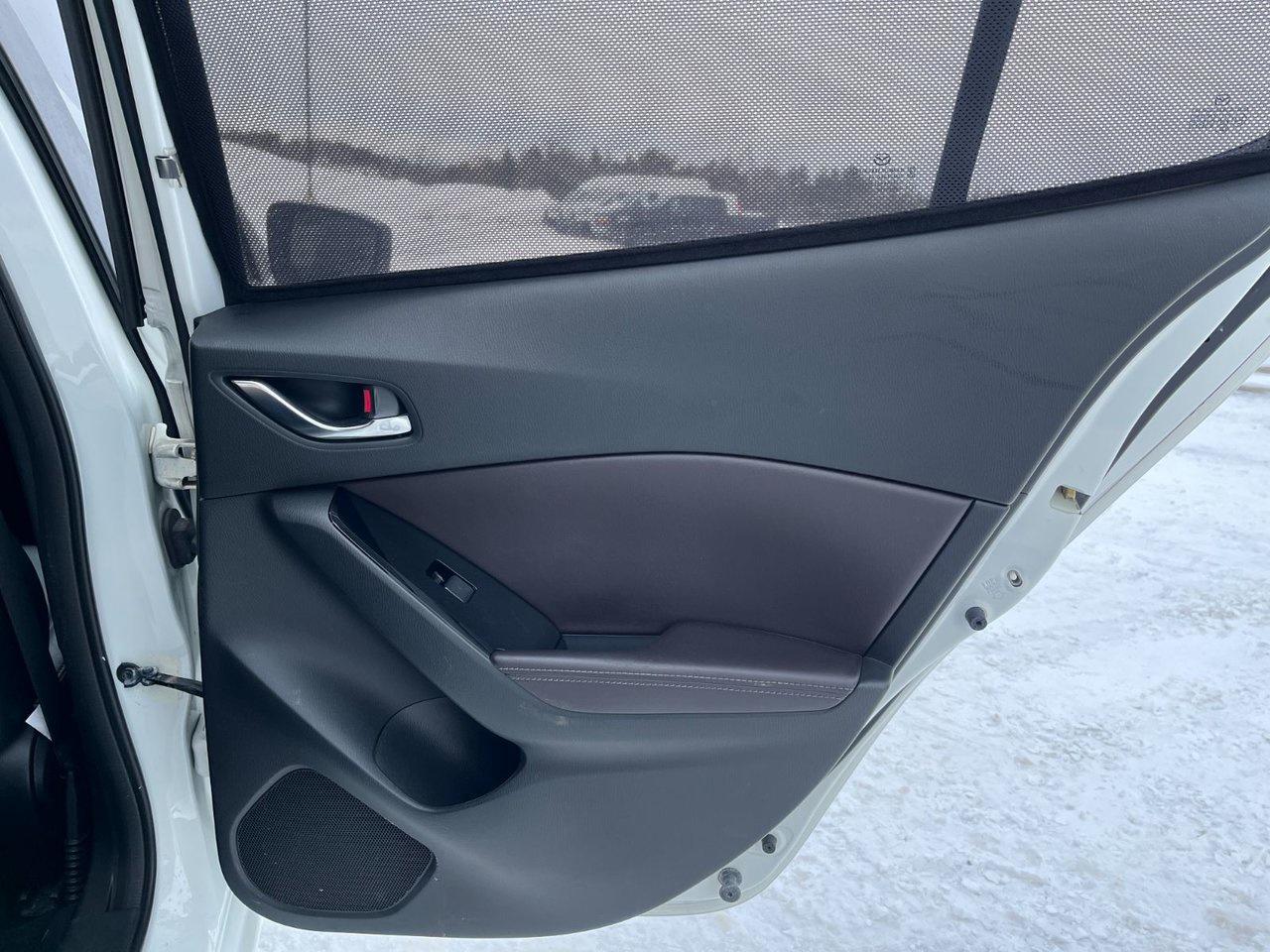 2018 Mazda MAZDA3 GS AUTO Photo