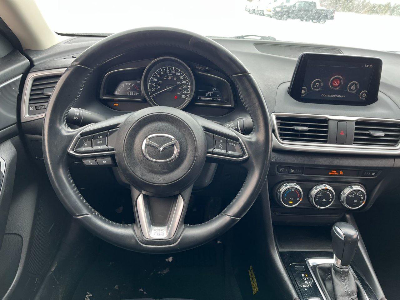 2018 Mazda MAZDA3 GS AUTO Photo