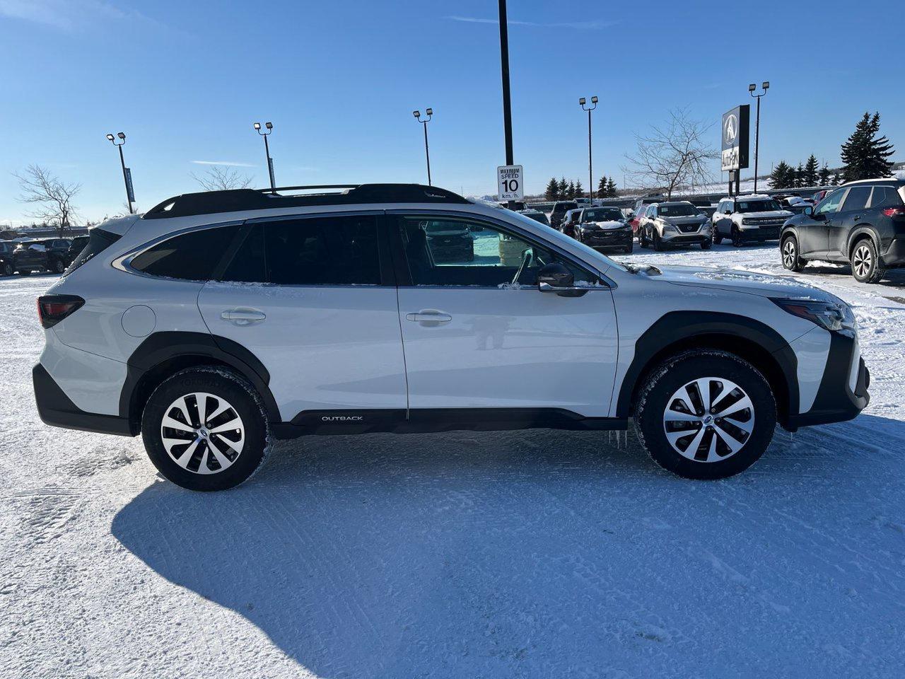 2025 Subaru Outback Touring Photo