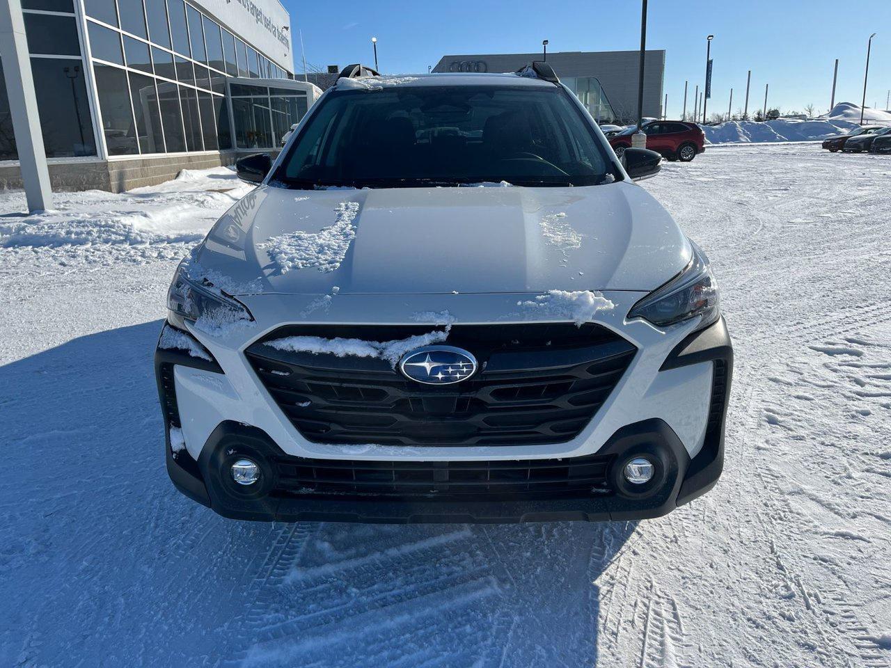 2025 Subaru Outback Touring Photo2