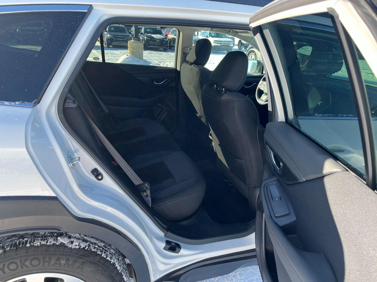 2025 Subaru Outback Touring Photo