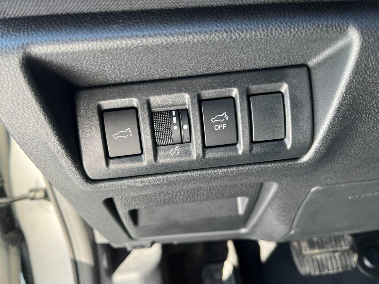 2025 Subaru Outback Touring Photo