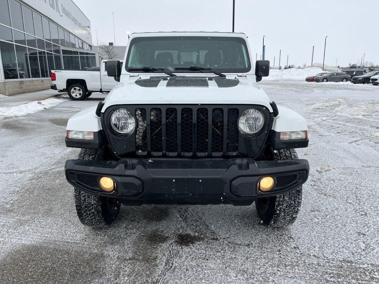 2021 Jeep Gladiator Willys 4x4 Photo